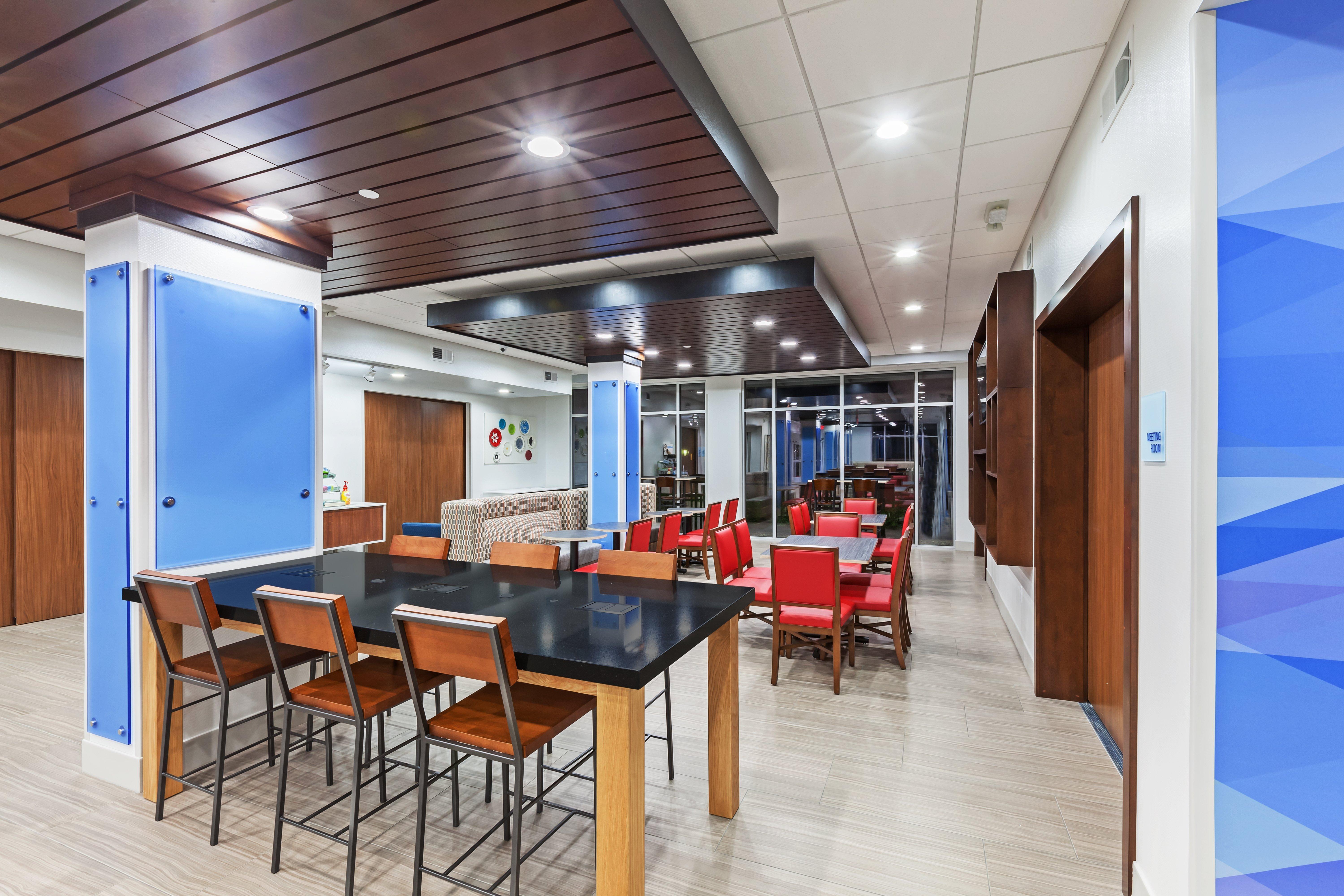 Holiday Inn Express & Suites - Coffeyville By Ihg Exteriér fotografie