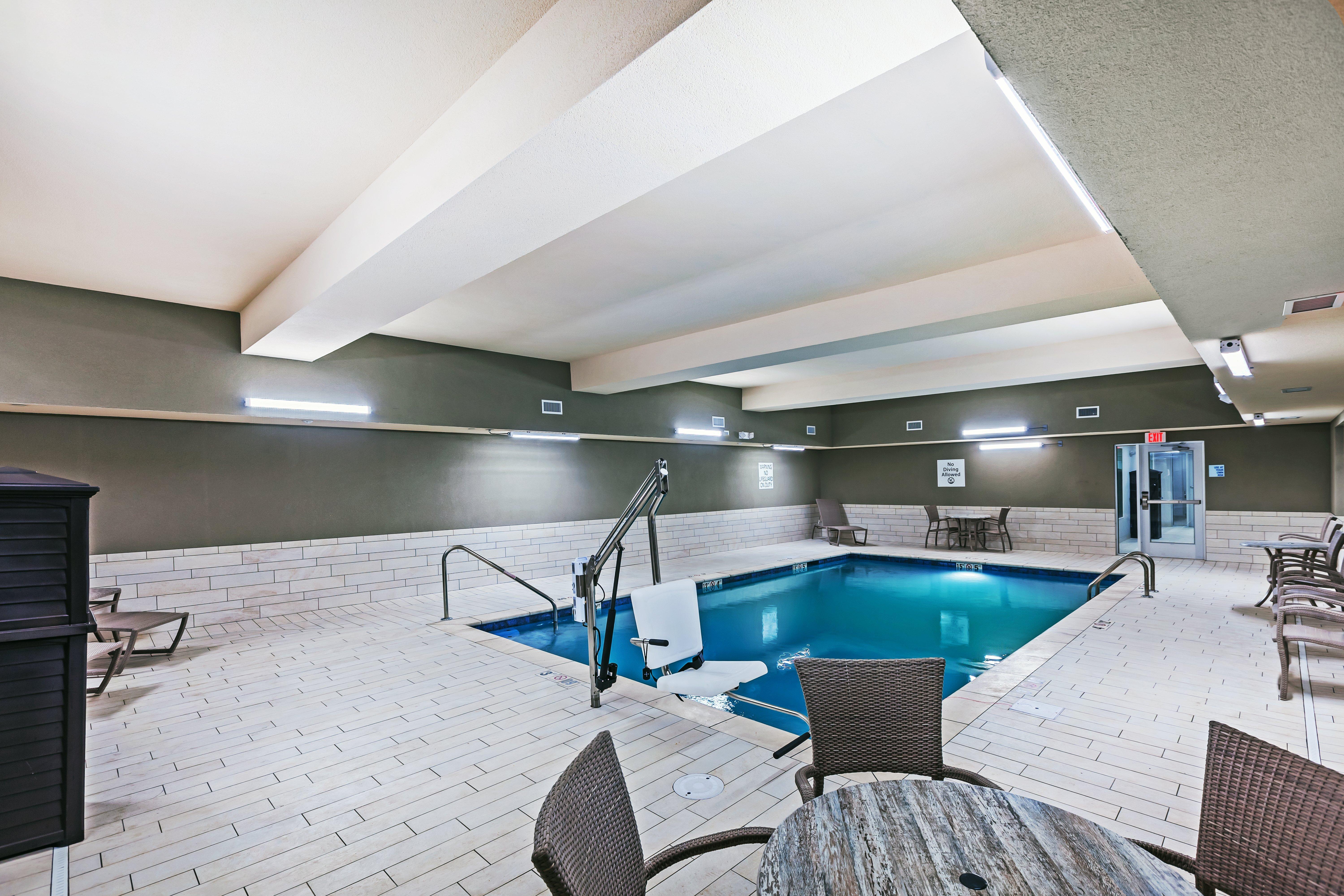 Holiday Inn Express & Suites - Coffeyville By Ihg Exteriér fotografie