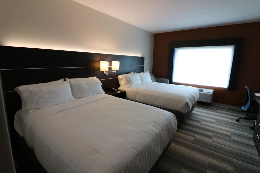 Holiday Inn Express & Suites - Coffeyville By Ihg Exteriér fotografie